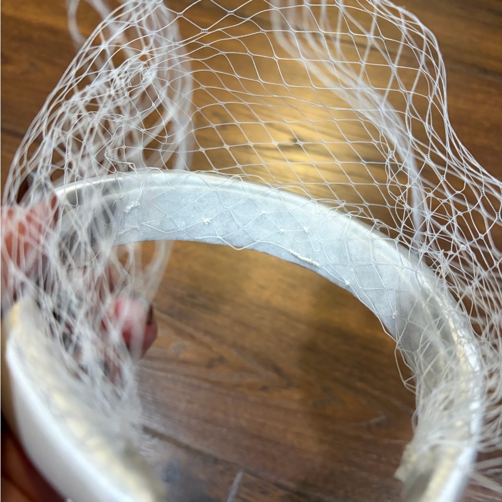 White Satin Headband with Birdcage Veil - Picture 3 of 7